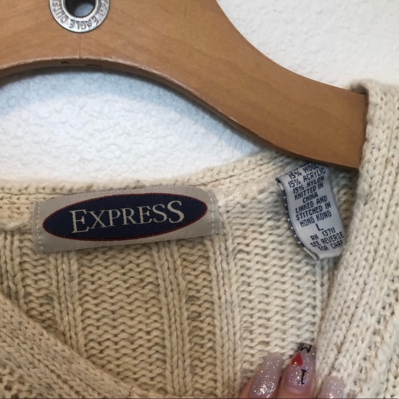 Vintage oversized v neck sweater - Picture 2 of 3